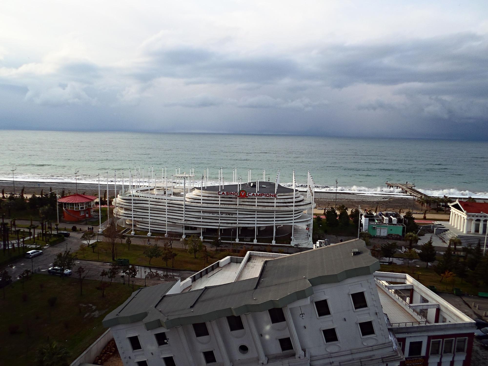 Rock Hotel First Line Batumi Exteriér fotografie