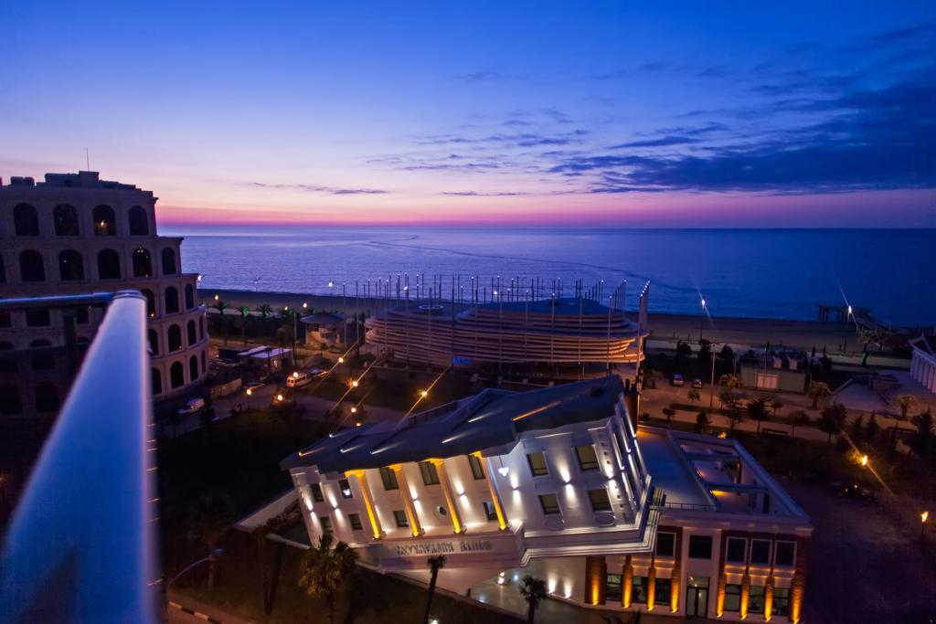 Rock Hotel First Line Batumi Exteriér fotografie