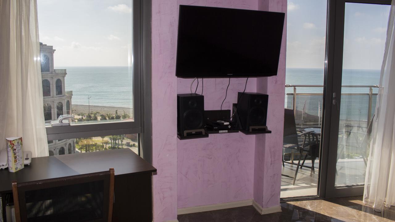 Rock Hotel First Line Batumi Exteriér fotografie